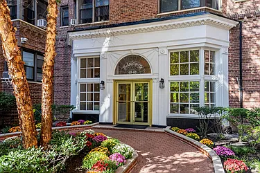 69-40 Yellowstone Boulevard