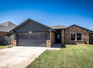 214 NW Granite Ave, Cache, OK 73527