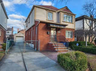7363 190th St, Fresh Meadows, NY 11366