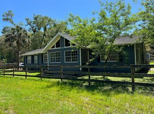 12 Lake View Dr W, Ocala, FL 34482