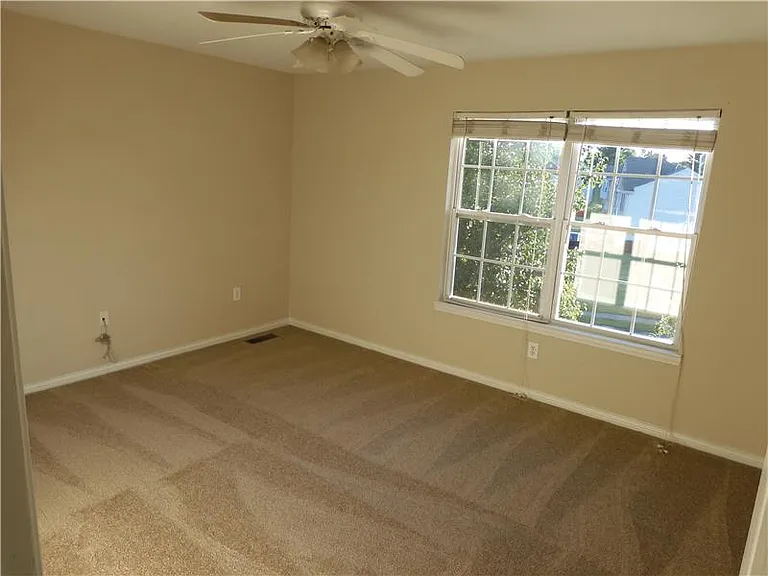 1201 Catletts Ct — Photo 17