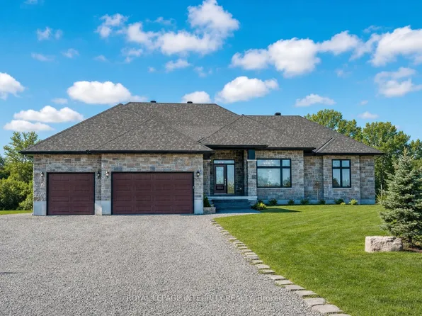 122 Coyles Dr #B, Beckwith, ON K0A 1B0