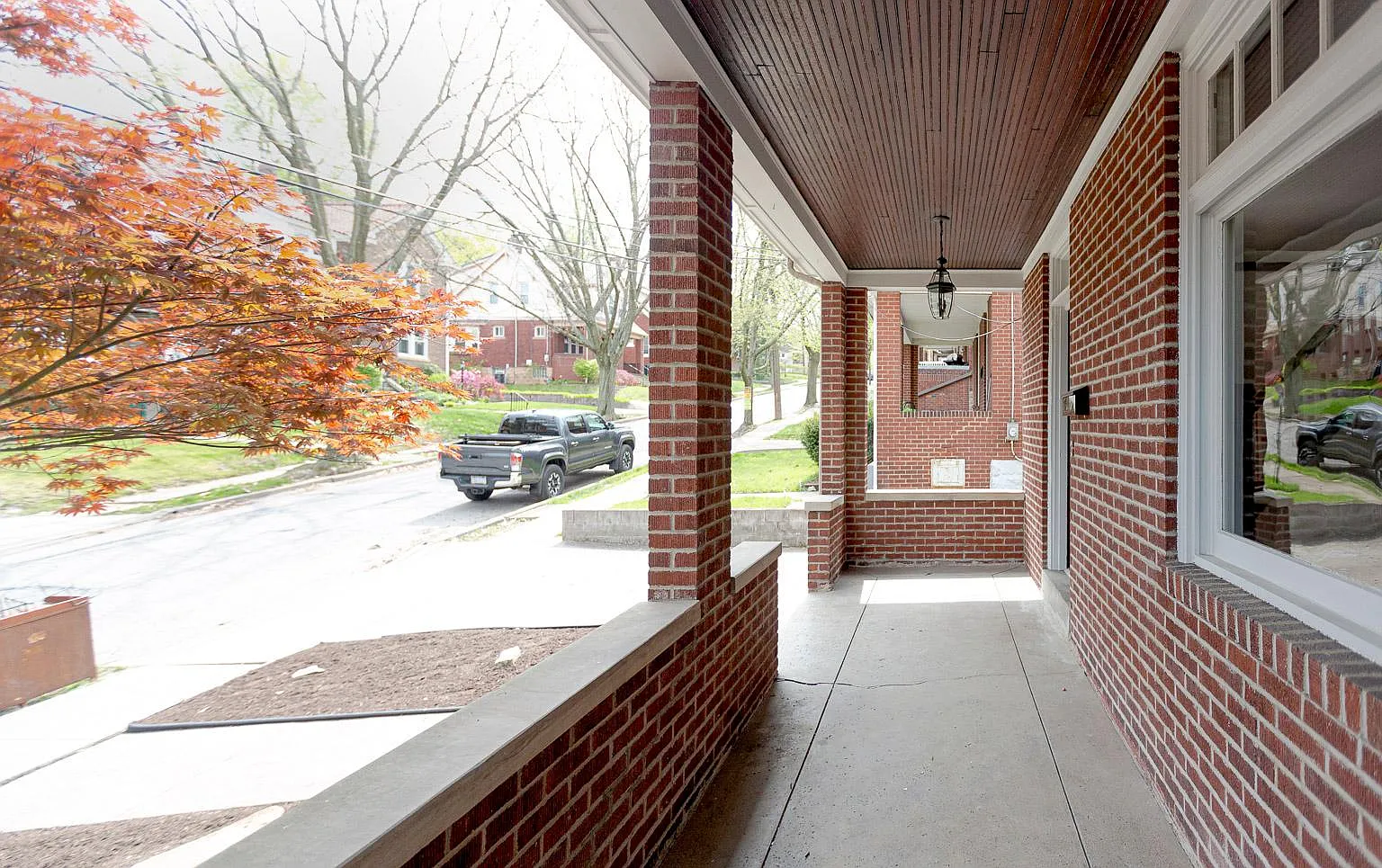 216 Edward Ave — Photo 4