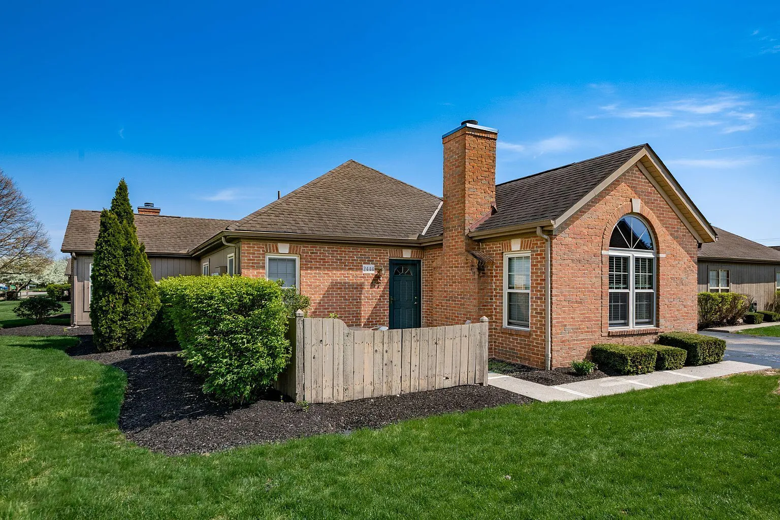 2444 Hooverside Ln photo 1
