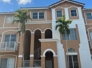 17620 NW 73rd Ave APT 206, Hialeah, FL 33015