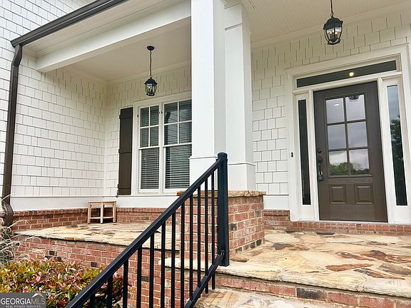 4th image of 121 Matthews Rd