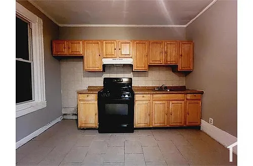 24 Fulton Ave #2 Photo 1