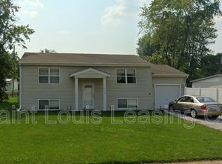1113 N Main St, O Fallon, MO 63366