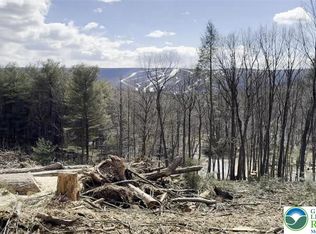 Northcreek Rd, Palmerton, PA 18071