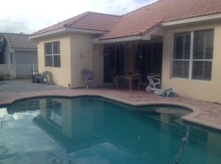 18352 NW 11th St, Pembroke Pines, FL 33029