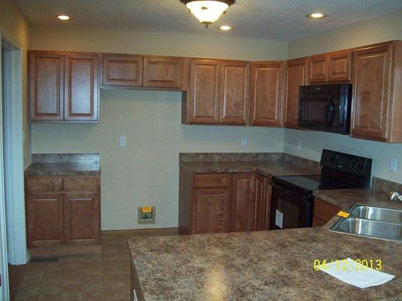 5th image of 1306 Catamaran Cir