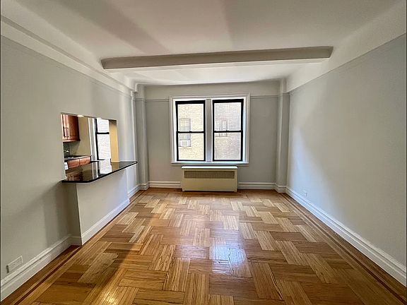 3rd image of 675 W End Ave APT 5D