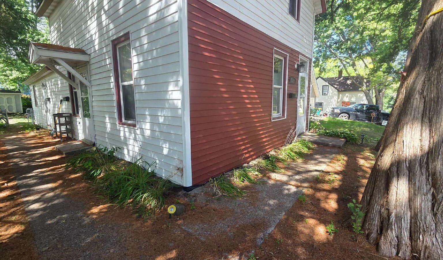 1 bed, 1.0 bath, 700 sqft, $999 — Photo 3