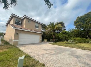 4066 Crescent Creek St, Pompano Beach, FL 33073