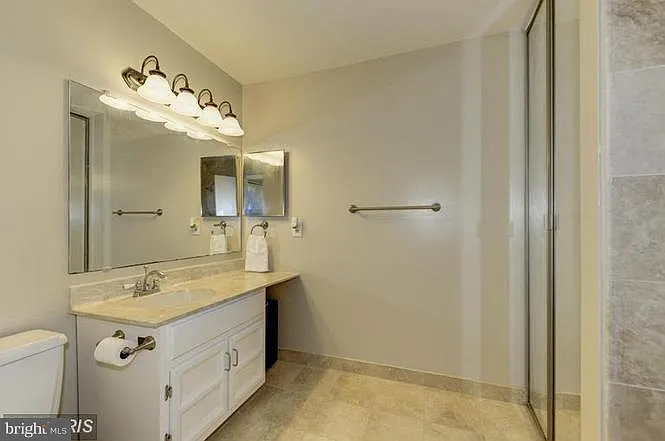 1118 Challedon Rd — Photo 15