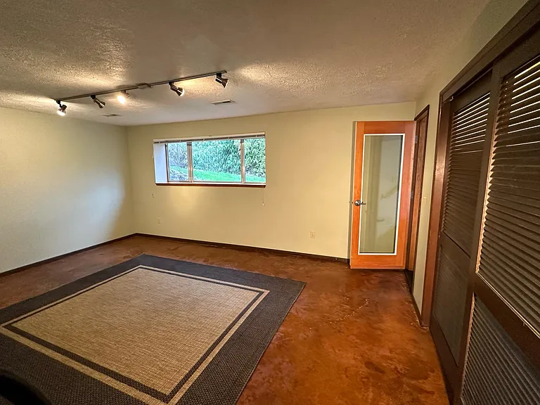 8617 SW 49th Ave #HOUSE — Photo 32