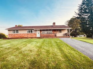 2323 Flag Marsh Rd, Mount Airy, MD 21771