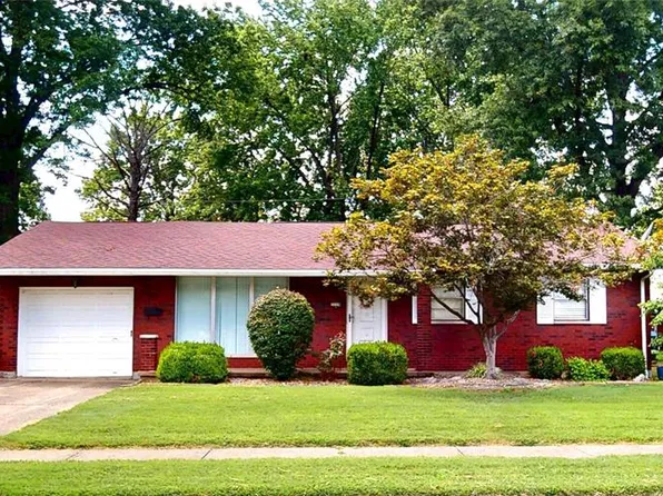 3229 Princeton Dr, Granite City, IL 62040