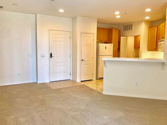 3rd image of 3950 Ohio St Unit 308