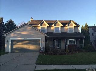 709 Woodleigh Way, Oxford, MI 48371