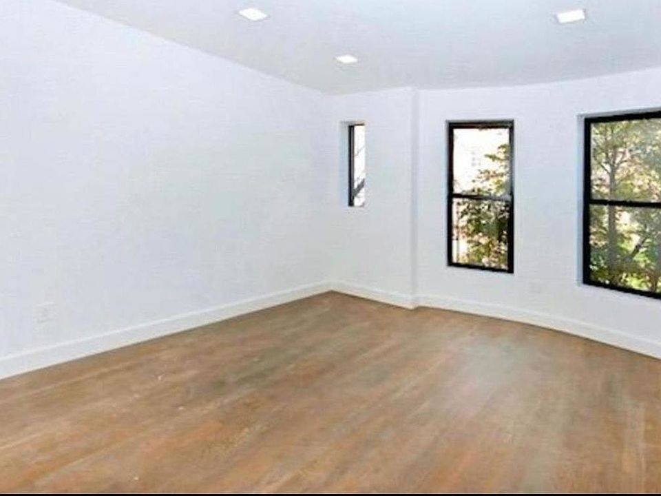 1st image of 646 President St #2A
