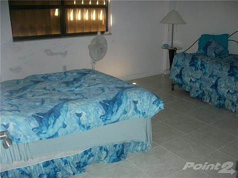 5th image of 10185 Collins Ave APT 811