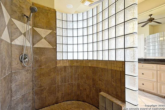 1159 Legacy Dr — Photo 22