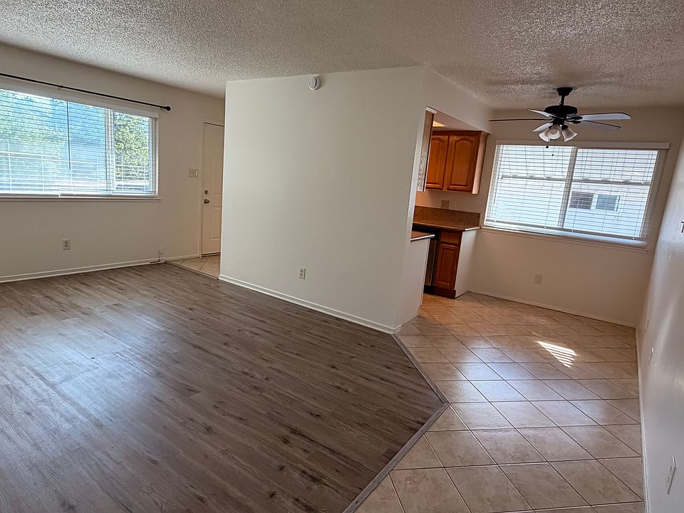 1st image of 755 Carro Dr APT 4