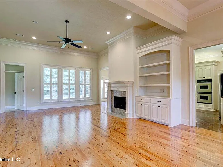 143 Sonnett Cir — Photo 3