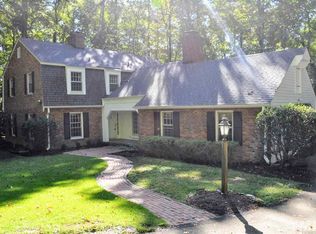 2318 Honeysuckle Ct, Chapel Hill, NC 27514