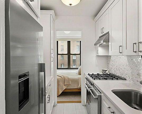 5th image of 310 Lexington Ave APT 9F