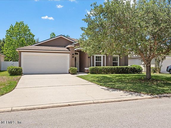 4th image of 36 ROBIN BAY Drive