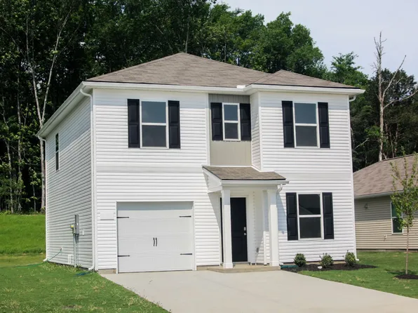 1136 Canyon Dr, Portland, TN 37148
