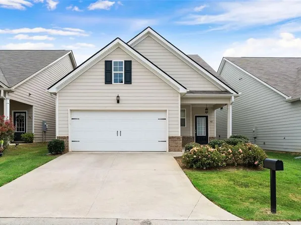 42 Castlemoor Loop, Adairsville, GA 30103