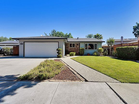 2nd image of 1189 Ayer Dr