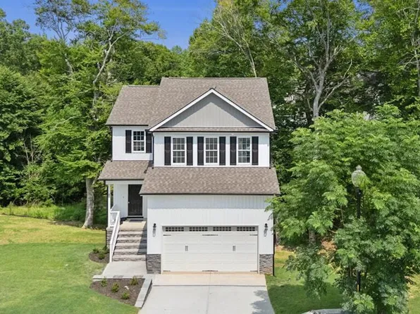 60 Greenfield Lane, Clayton, NC 27527