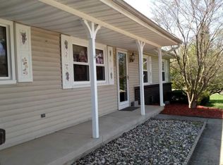 2700 Brisam St NE, Grand Rapids, MI