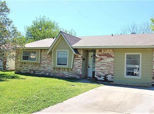 10914 Segrest Dr, Houston, TX 77047