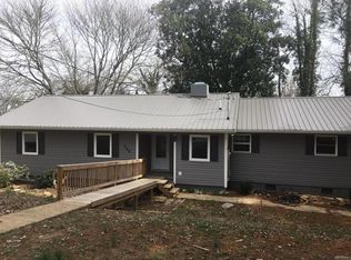 306 E Faunce Ln, Oak Ridge, TN 37830