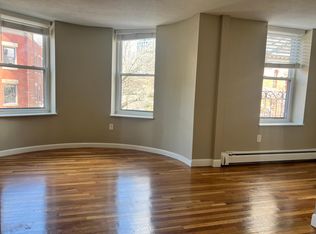 144 Saint Botolph St #22, Boston, MA 02115