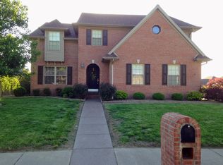 153 Alexandria Dr, Newburgh, IN 47630