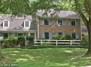 8113 Horseshoe Ln, Rockville, MD 20854