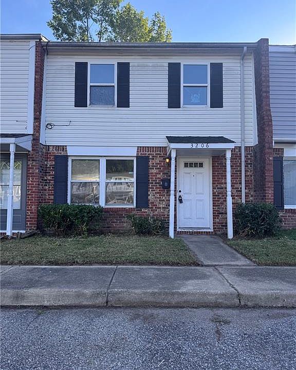 1st image of 3206 Wimbledon Way