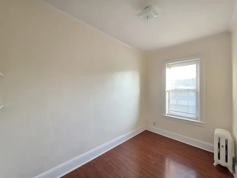 1413 76th St #2F — Photo 14