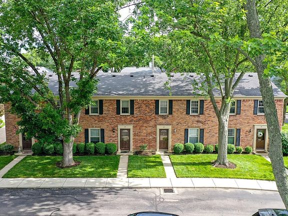 2nd image of 45 Cranston Ct #19
