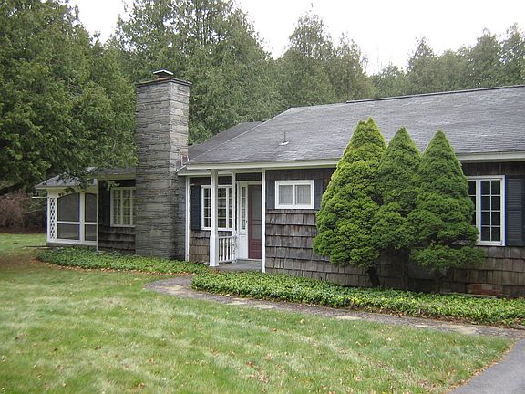 3rd image of 6800 Woodchuck Hill Rd