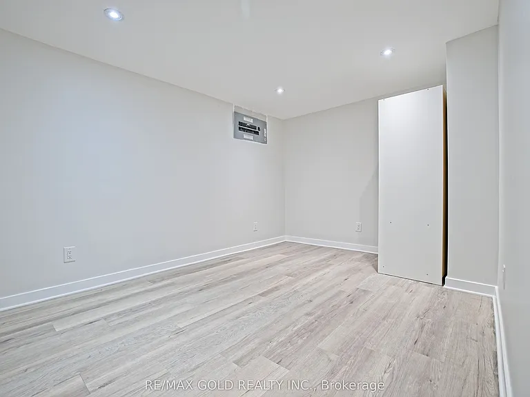 130 Duncanwoods Dr #BASEMENT — Photo 7