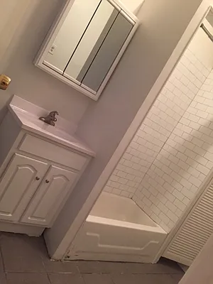 Rented by G2 Realty Group LLC | media 4