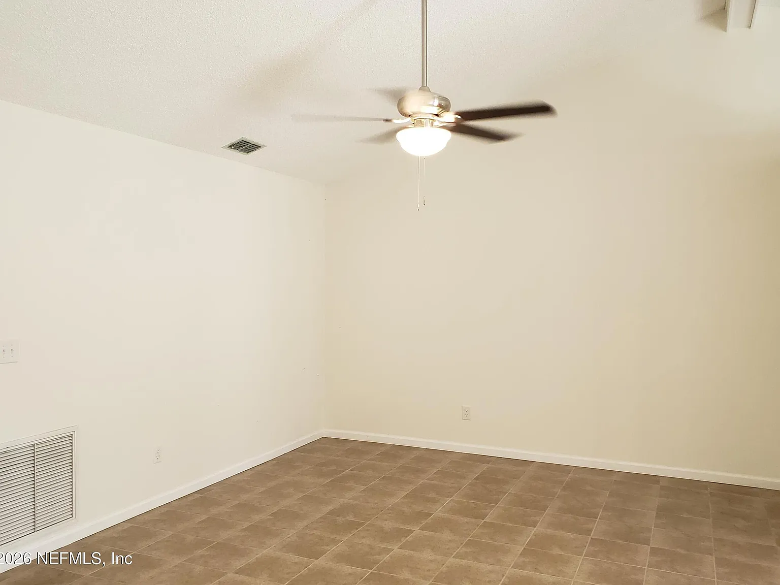 2 bed, 2.0 bath, 1036 sqft, $1,425 — Photo 4