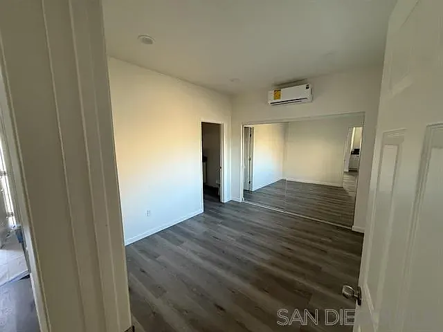 2 bed, 2.0 bath, 850 sqft, $2,990 — Photo 3